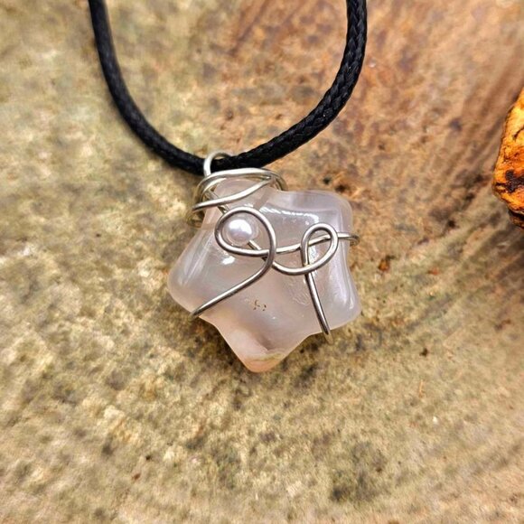 Nature Cherry Blossom Agate Star Wire Wrapped Pendant Necklace - Picture 2 of 10